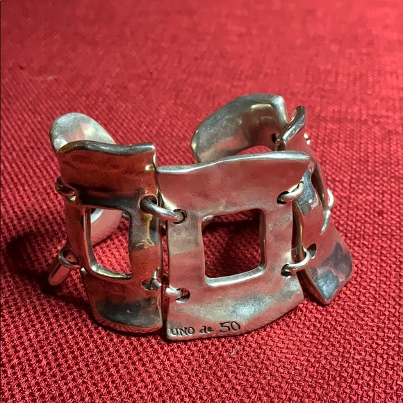 UNO de 50 Jewelry - Uno de 50 Bracket Bracelet 🌺 Preowned
